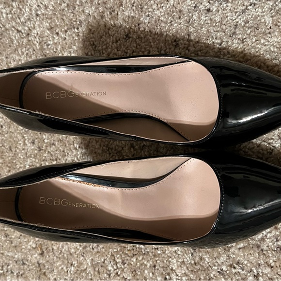 BGBGeneration Shoes - BGBGeneration black patent heel 9.5 B.